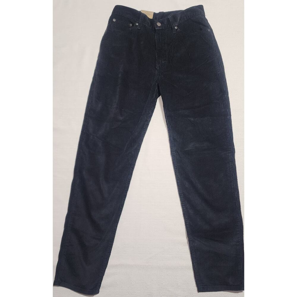 Levi's high waisted mom jeans 28'' x30'' lack corduroy